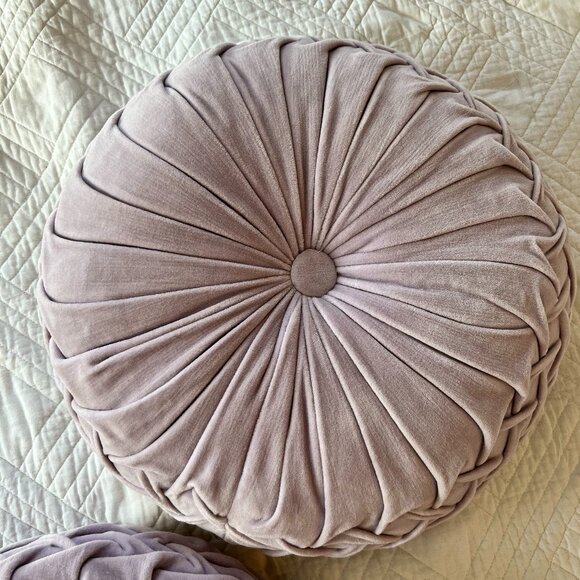 Urban Outfitters lilac / lavender round pintuck throw pillows (2) - Picture 6 of 9